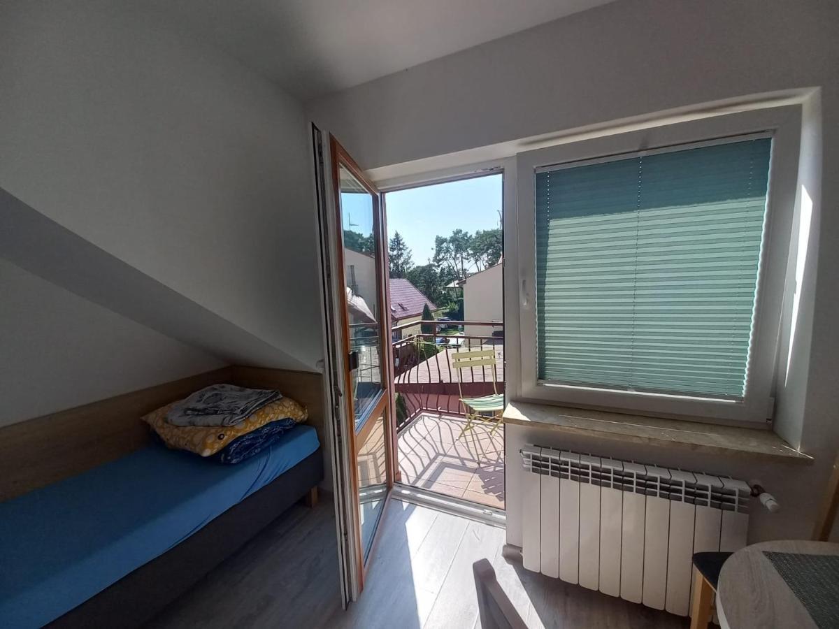 Pokoje Goscinne TOMASZ Miedzywodzie Esterno foto