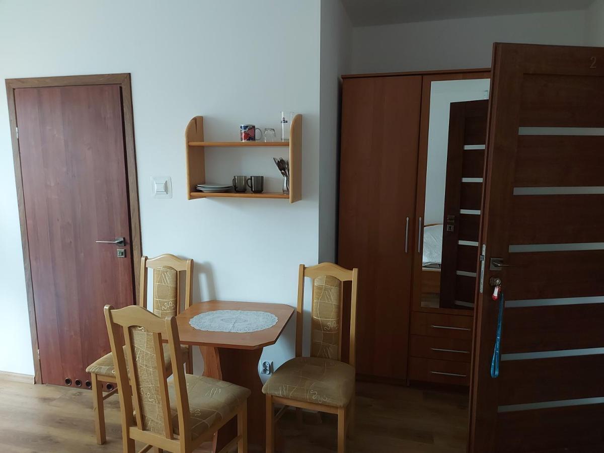Pokoje Goscinne TOMASZ Miedzywodzie Esterno foto